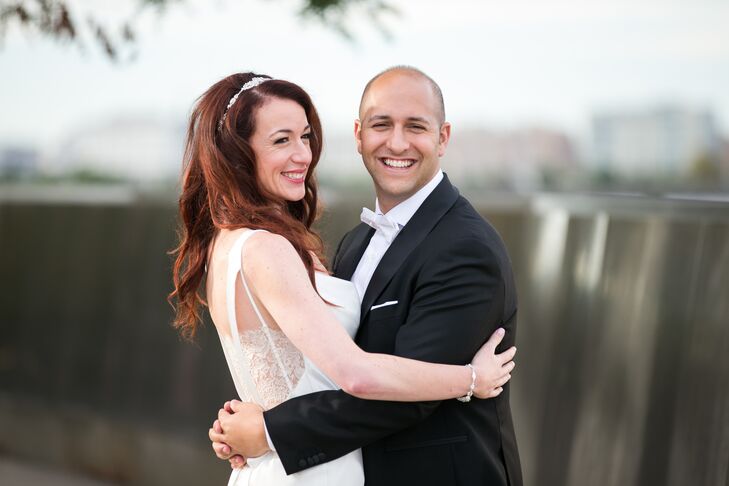 After an unforgettable trip through France, where David Carasso (32 and a project manager) asked Lauren Applebaum (32 and a media specialist) to marry