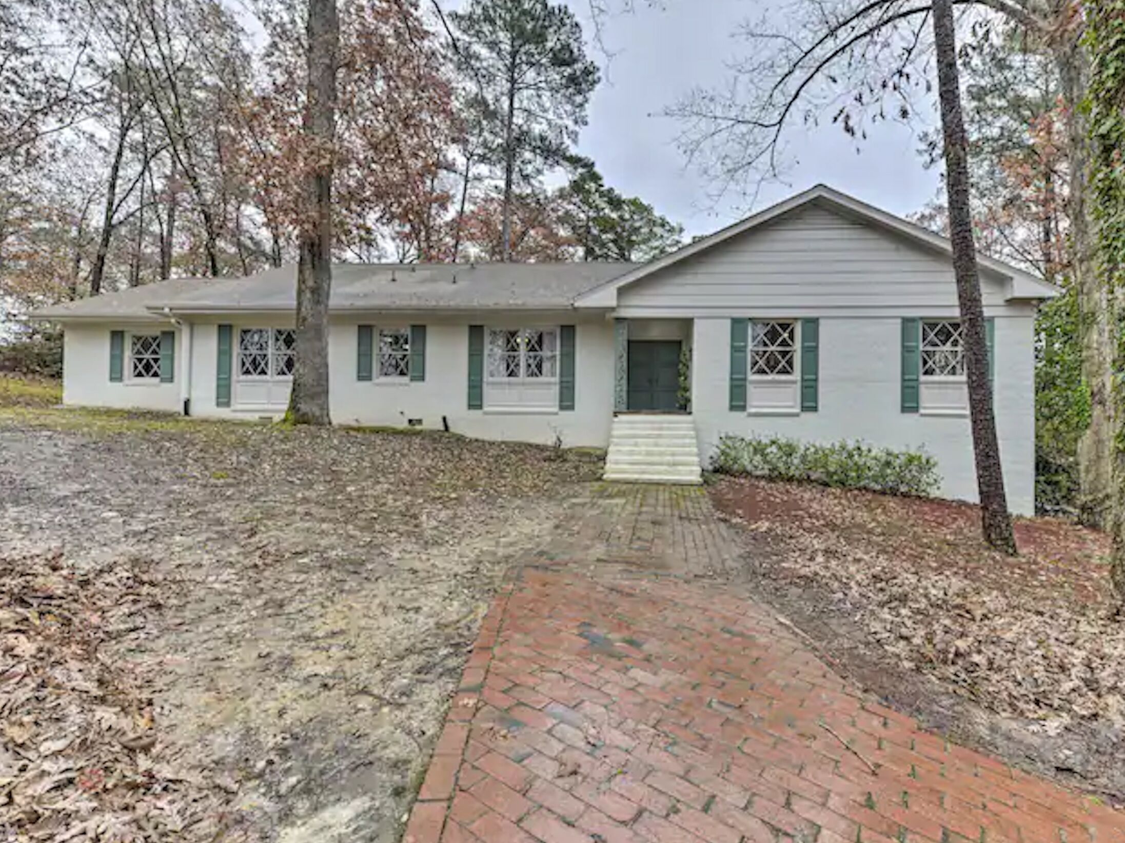 Picture of Airbnb: Gentry Manor