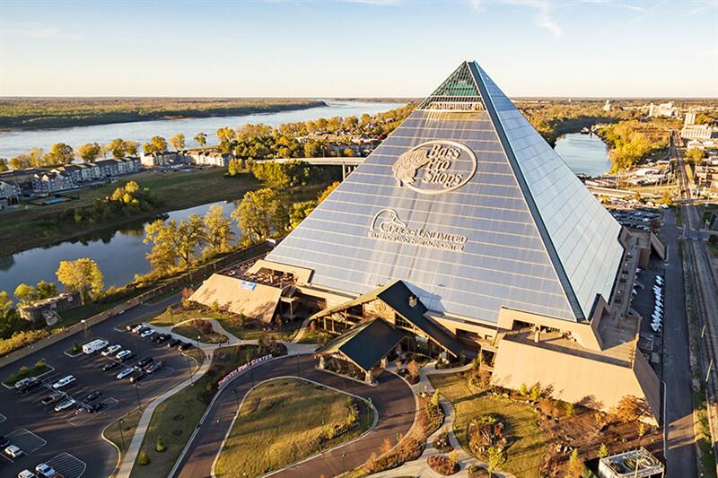 Picture of Bass Pro Shops at the Pyramid