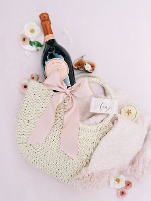 Woven Welcome Bags Filled With Rosé and Snacks