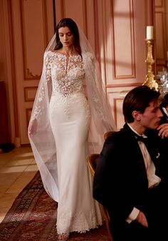 Justin Alexander Jean Fit-and-Flare Wedding Dress