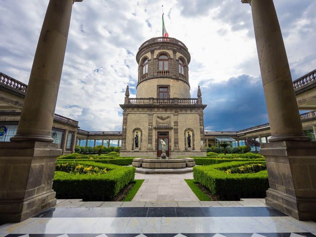 Picture of Chapultepec Castle