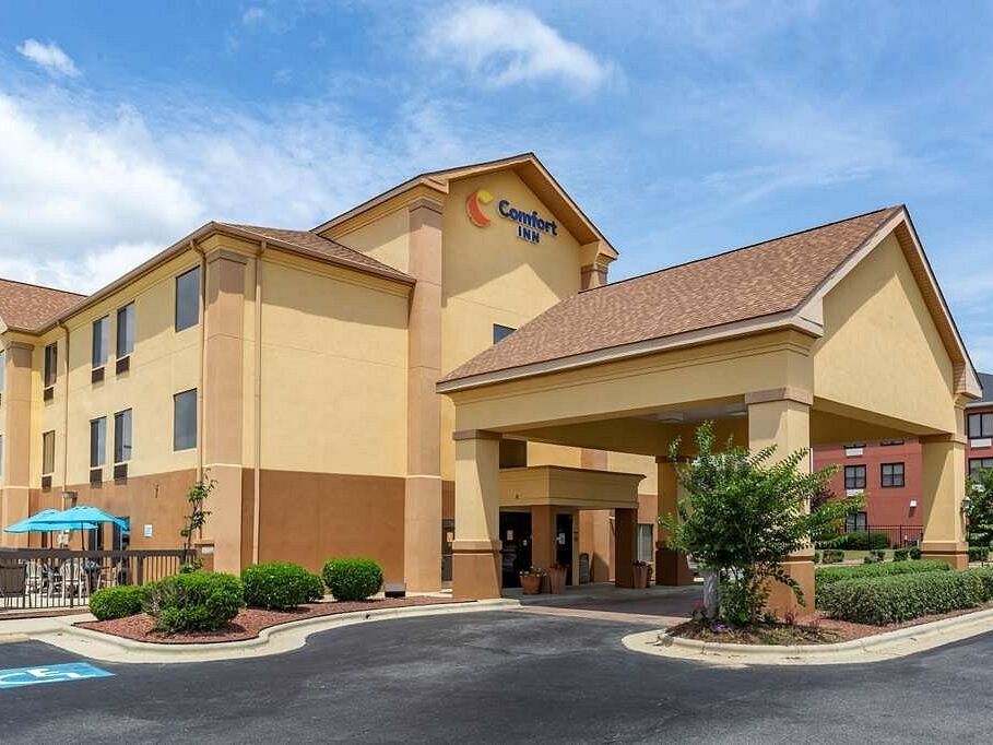 Picture of Comfort Suites Clayton - Garner