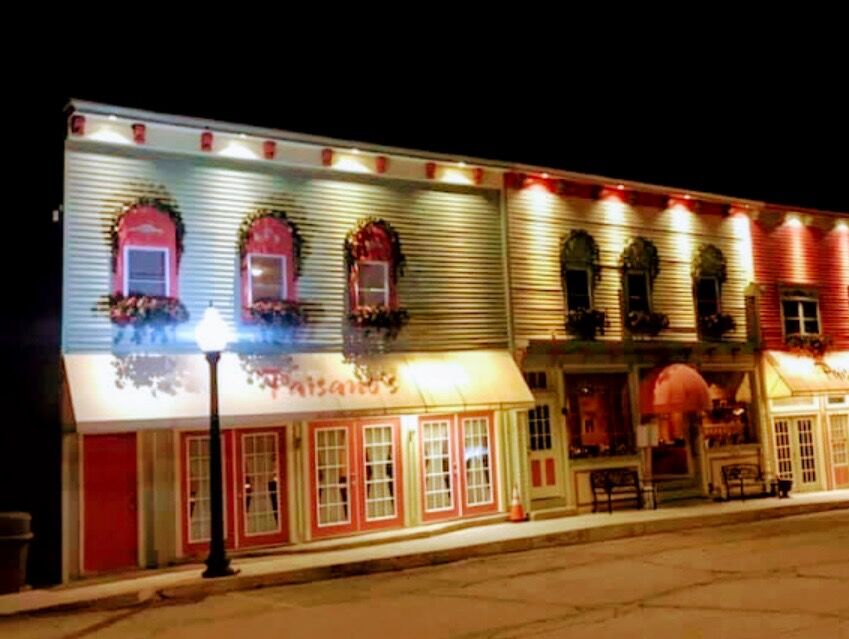 Picture of Paisano's On Broadway Italian Steakhouse