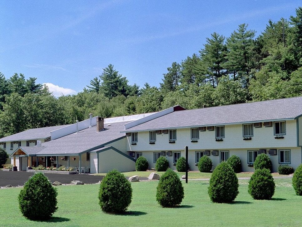 Picture of Eastern Inn & Suites