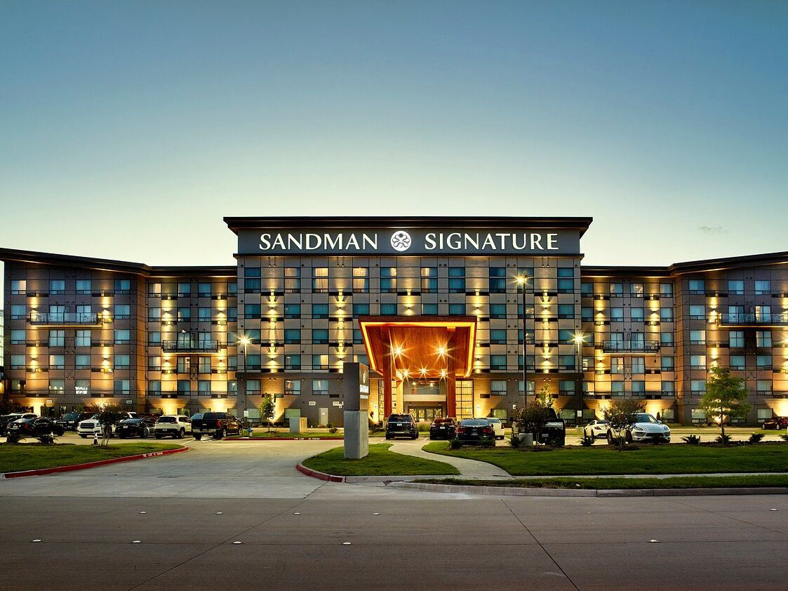 Picture of Sandman Signature Plano-Frisco Hotel