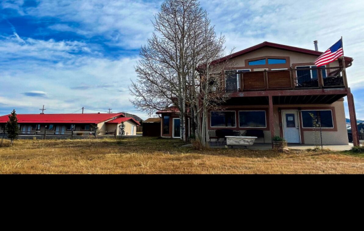 Picture of Westcliffe Inn