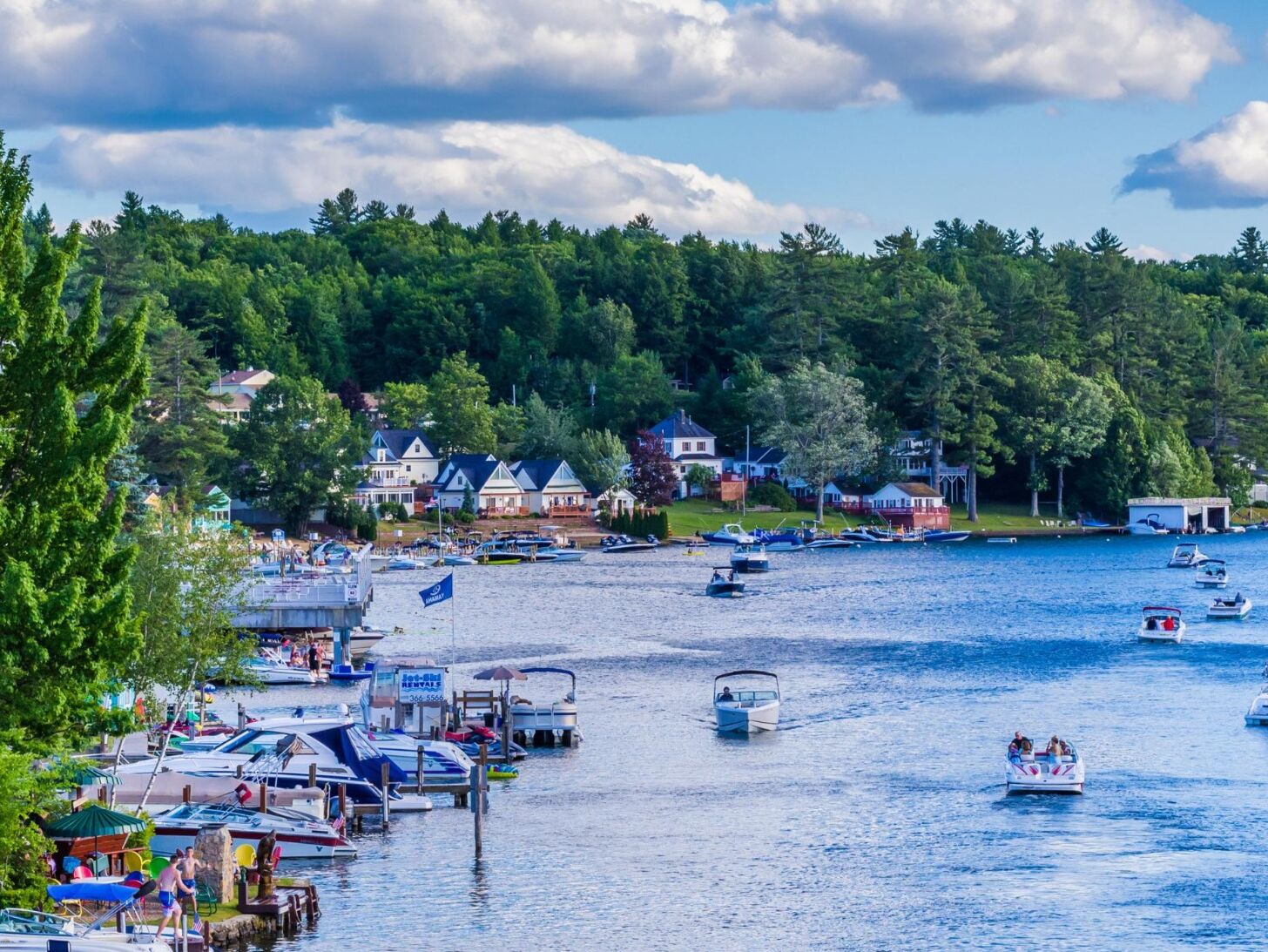 Picture of Lake Winnipesaukee