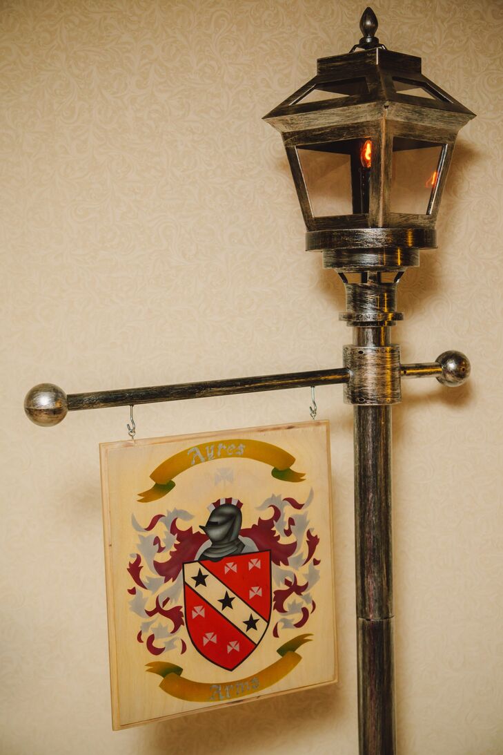 Crystal’s uncle made the pub sign display with the Ayres family crest.