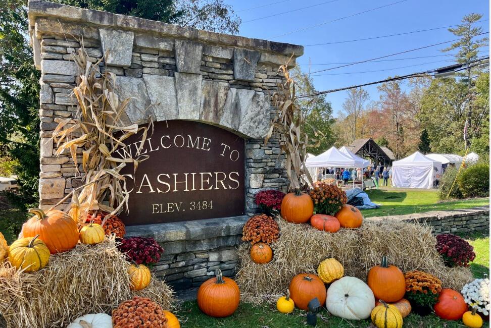 Picture of Cashiers Leaf Festival