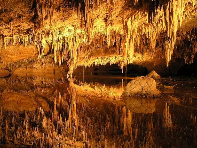 Picture of Luray Caverns