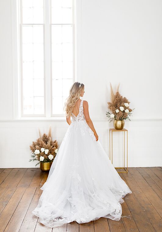 Stella York 7194 Ball Gown Wedding Dress - 6
