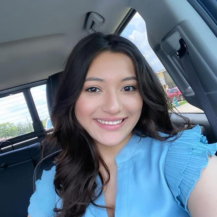 Valentina Cavazos