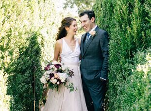 As a jewelry designer, Elaine has deep ties to Charlottesville’s vibrant creative community, which was useful when planning her wedding to Brad. “The 