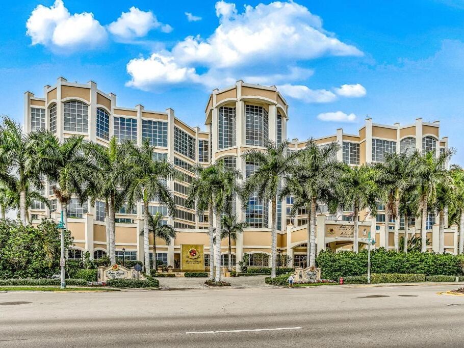 Picture of Marco Beach Ocean Resort
