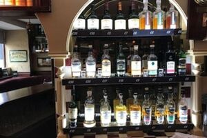 Picture of McCauls Bar & Guesthouse