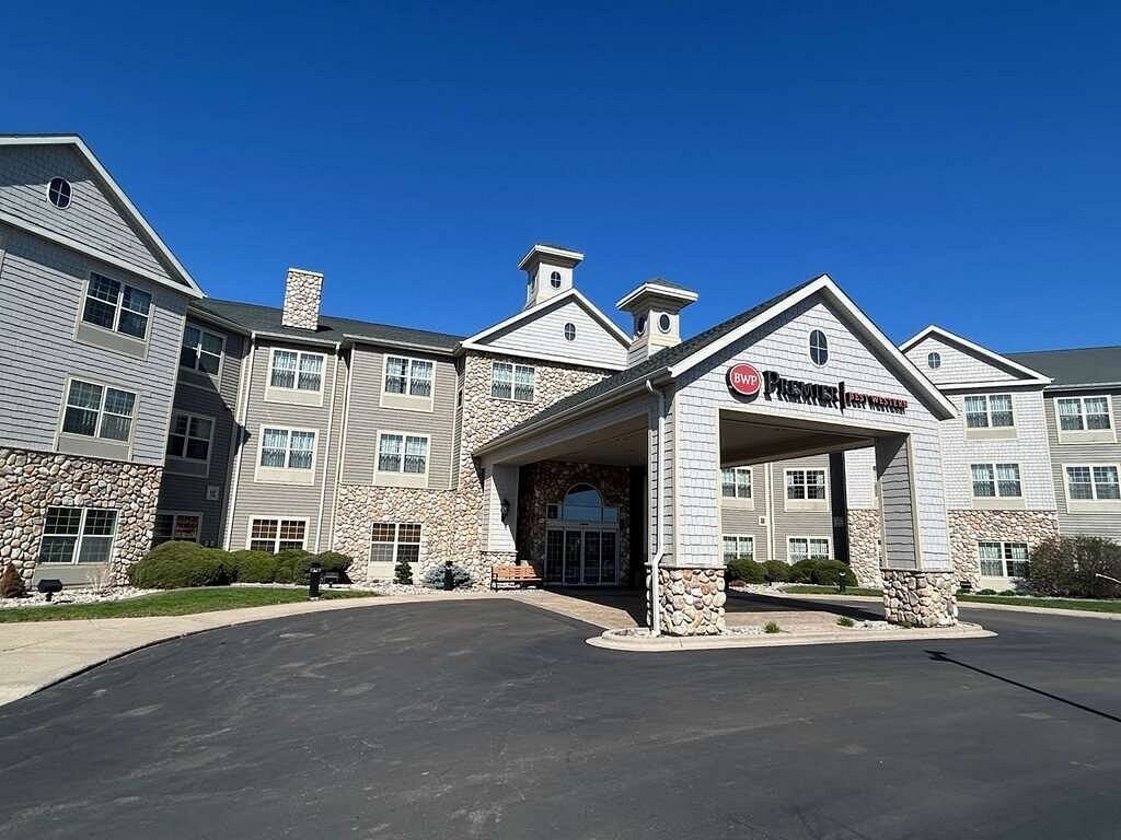 Picture of Best Western Premier Bridgewood Resort Hotel