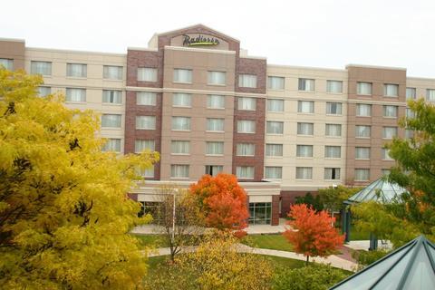 Picture of Radisson on John Deere Commons-Moline, IL