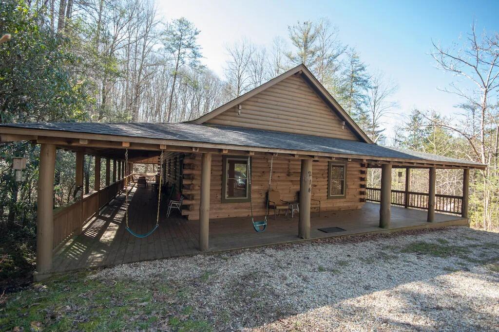 Picture of 3 Bedroom Cabin