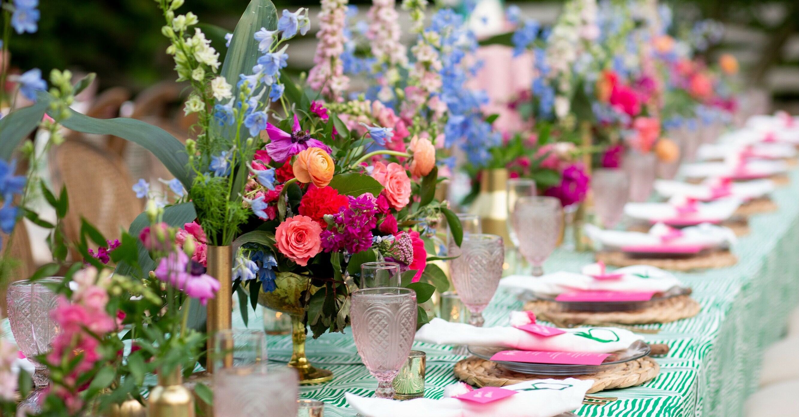 The Average Cost of Wedding Flowers for All Your Floral Needs