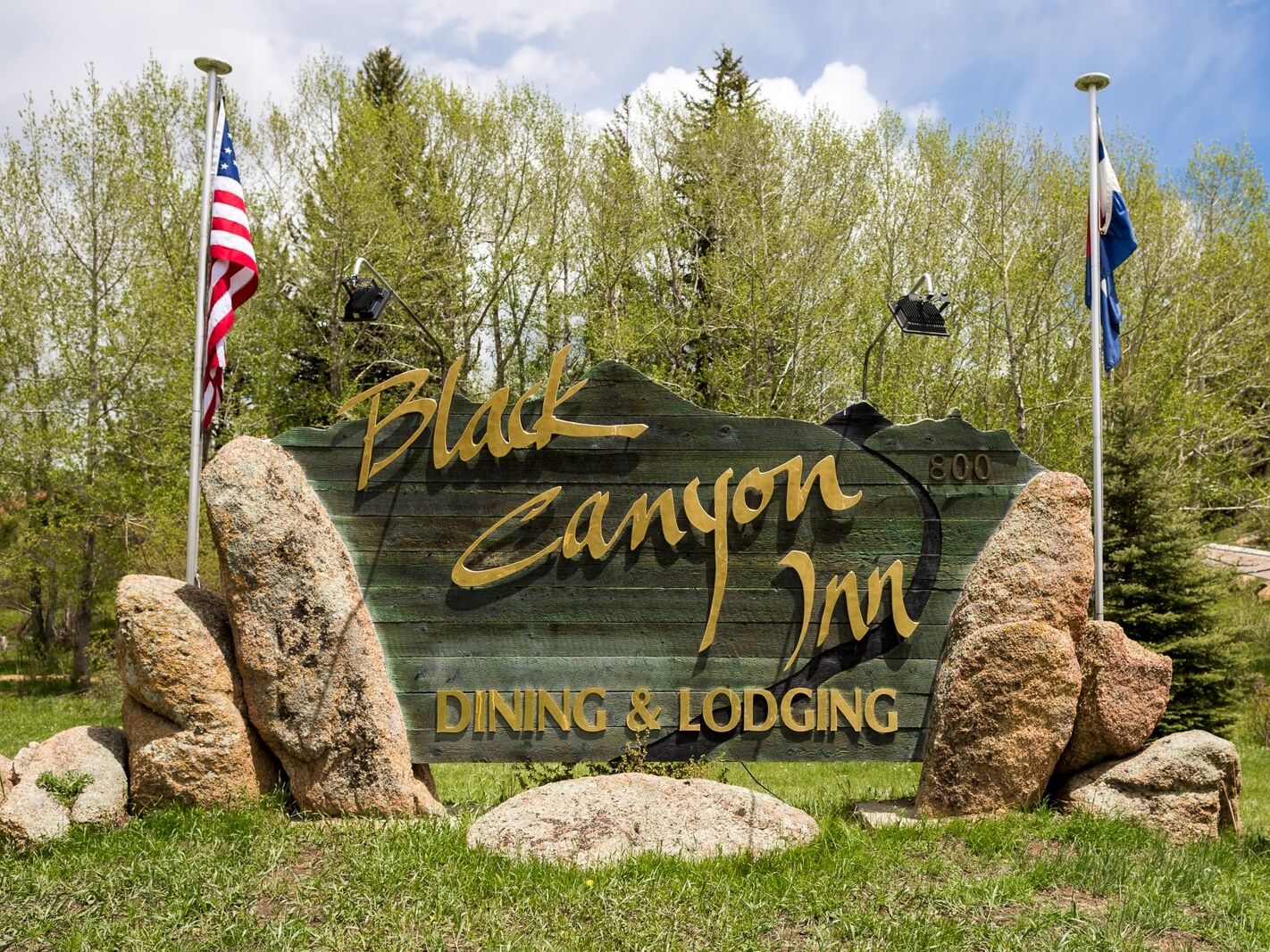 Picture of Black Canyon Inn