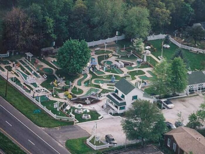 Picture of Pleasant Valley Miniature Golf