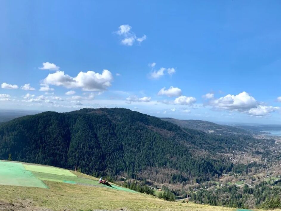 Picture of Poo Poo Point Trailhead