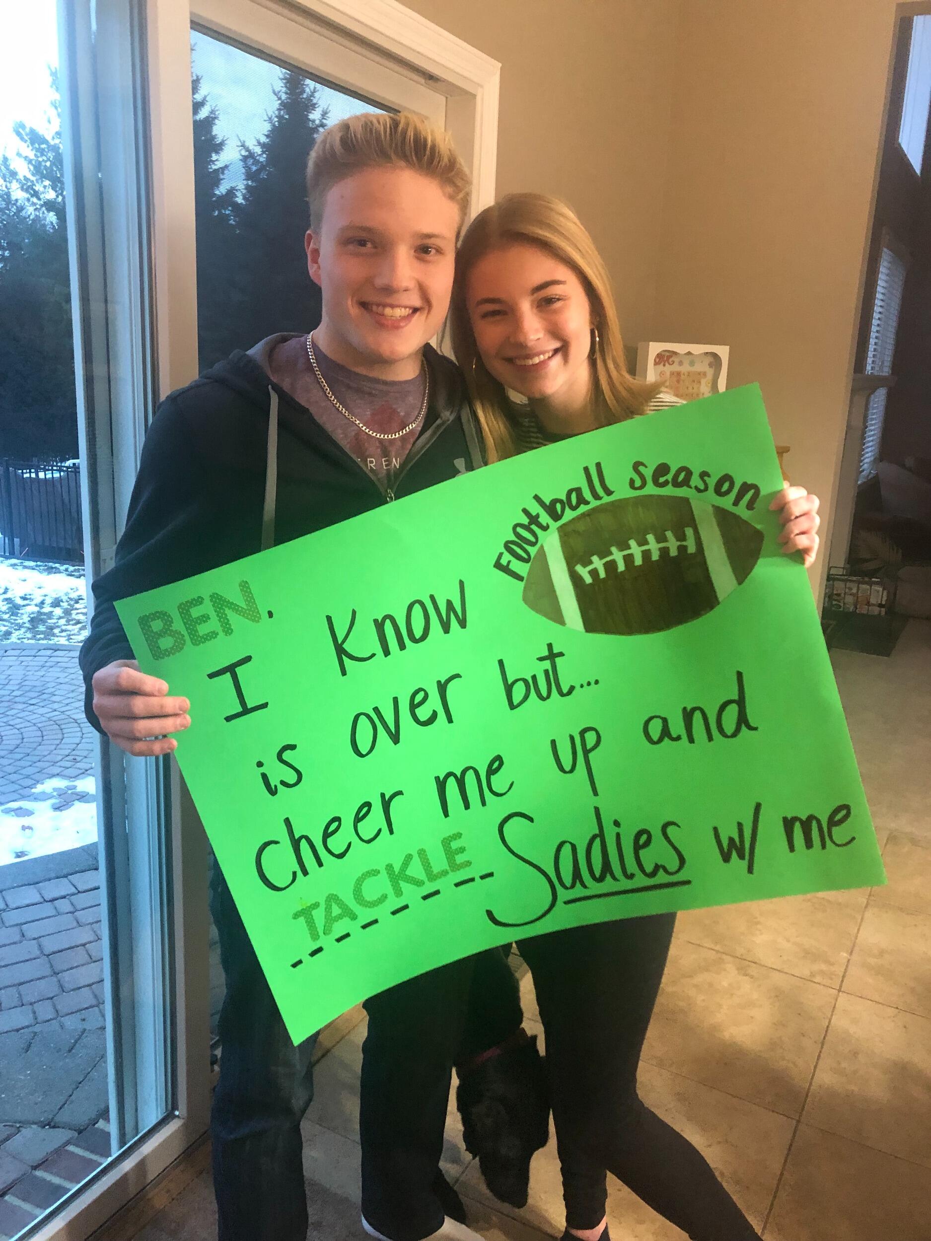 Picture of High school sweethearts to chasing chickens at the proposal...