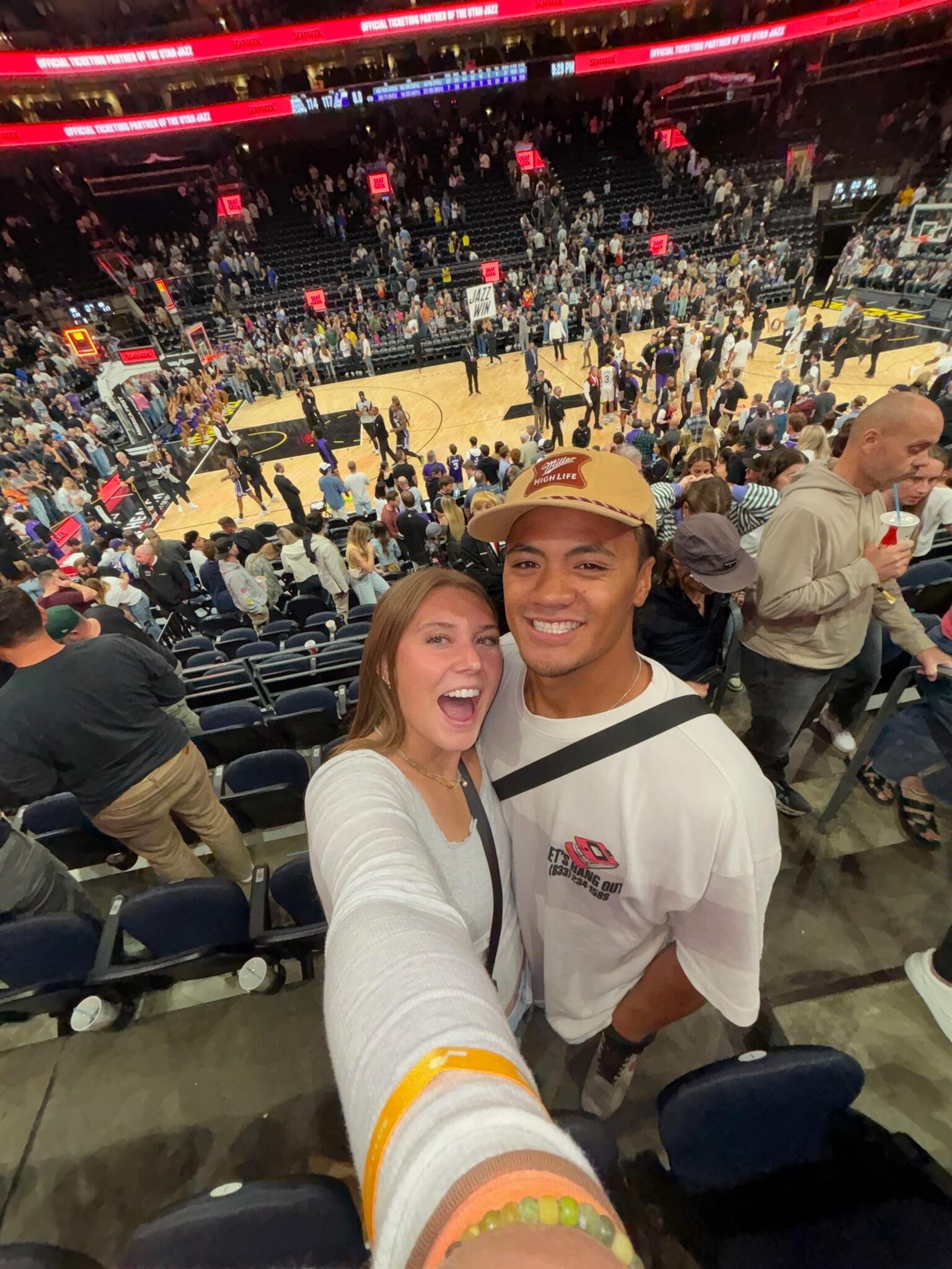 BIG JAZZ FANS EVEN THOUGH THEY SUCK LOL