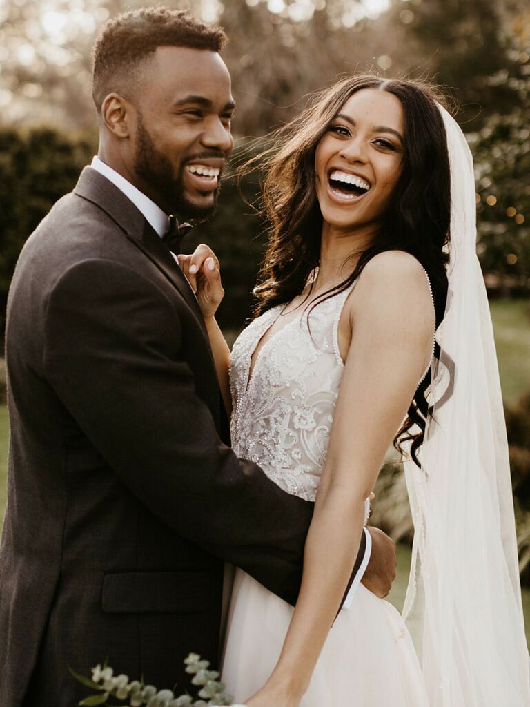 51 Wedding Hairstyles For Long Hair That Look Great Without or Without