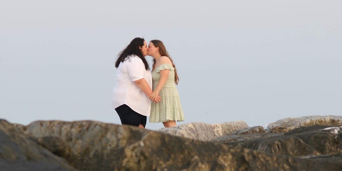 Courtney & Kassidy Home Page Banner