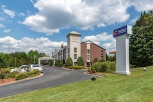 Picture of Comfort Inn & Suites Dahlonega University Area
