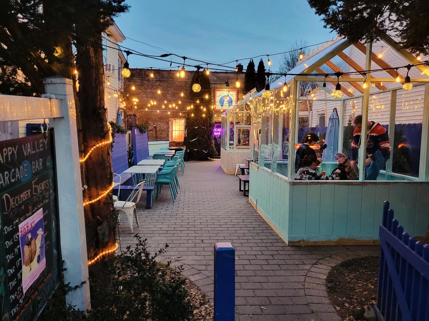 Picture of Happy Valley Arcade Bar