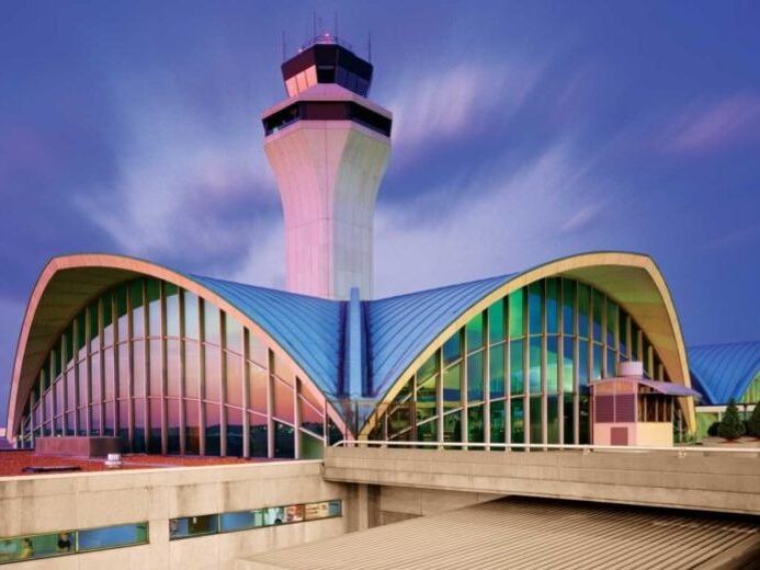 Picture of St. Louis Lambert International Airport