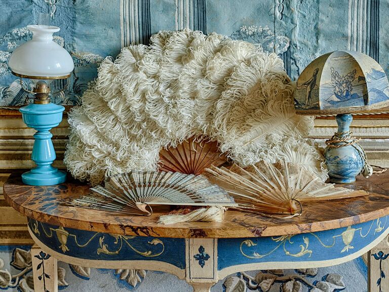 Feathered lamps and fans for your maximalist wedding
