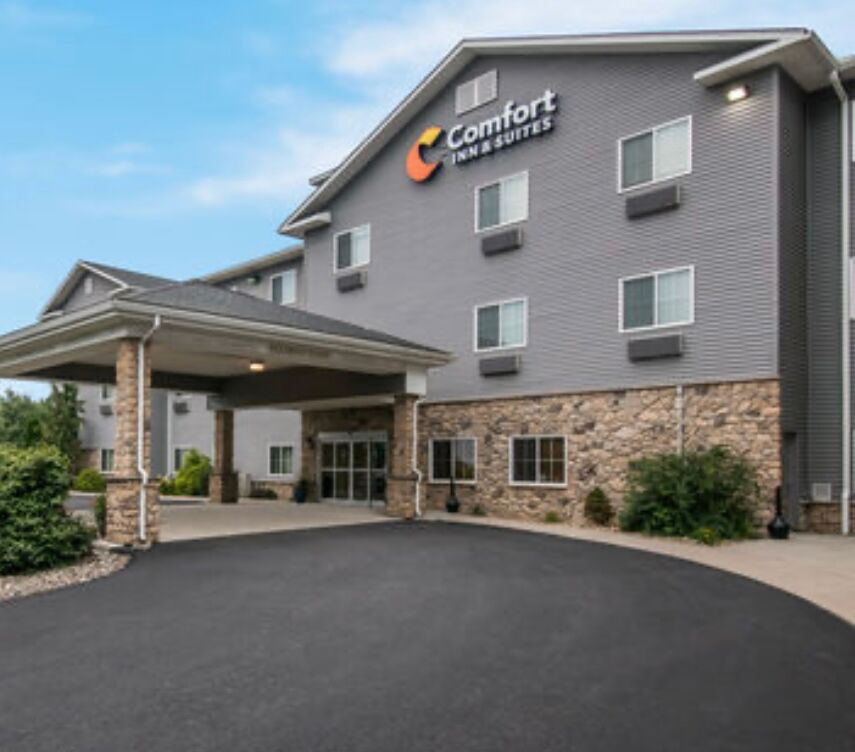 Picture of Comfort Inn & Suites Barnesville-Frackville