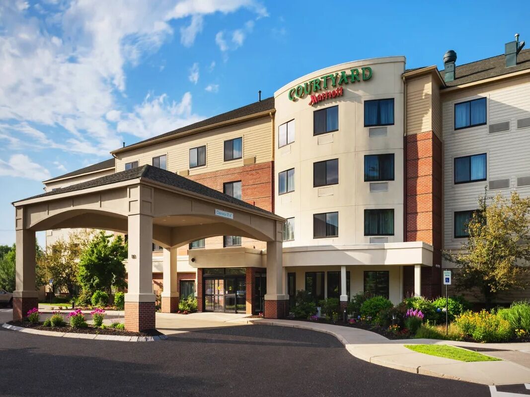 Picture of Courtyard by Marriott Portland Airport