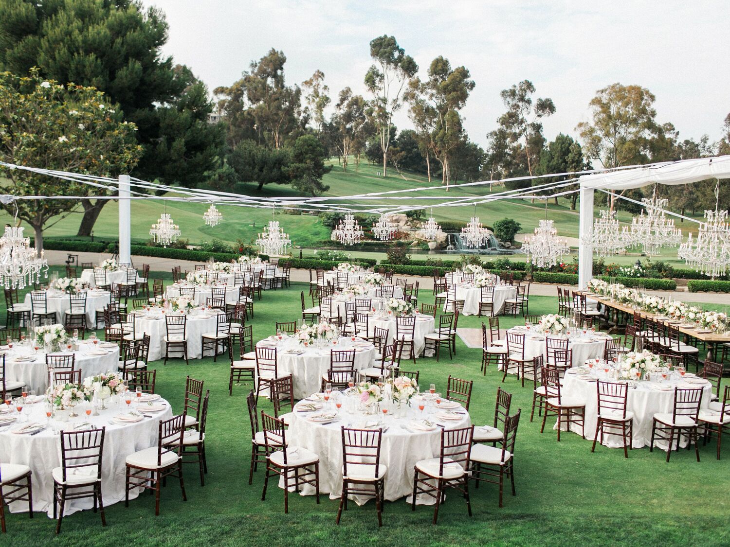 How to Have a Country Club Wedding and the 9 Best Venues For One