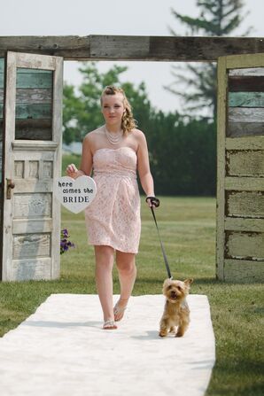 'Here Comes the Bride' Heart Sign
