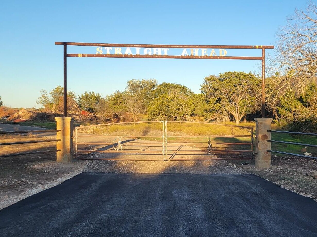 Picture of Hang out at Straight Ahead Ranch