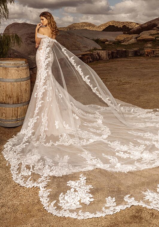 IVOIRE by KITTY CHEN AMIRA, V2213 Fit-and-Flare Wedding Dress - 5