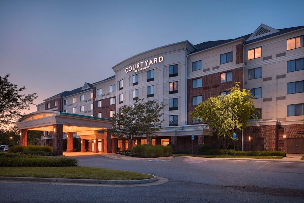 Picture of Courtyard by Marriott Winchester