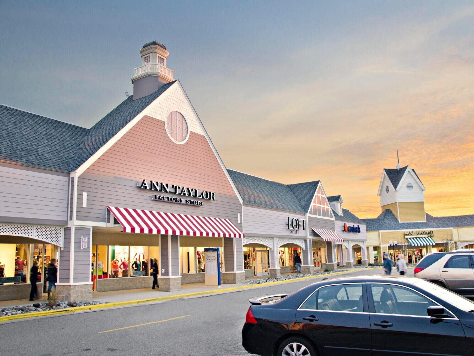 Picture of Tanger Outlets Howell