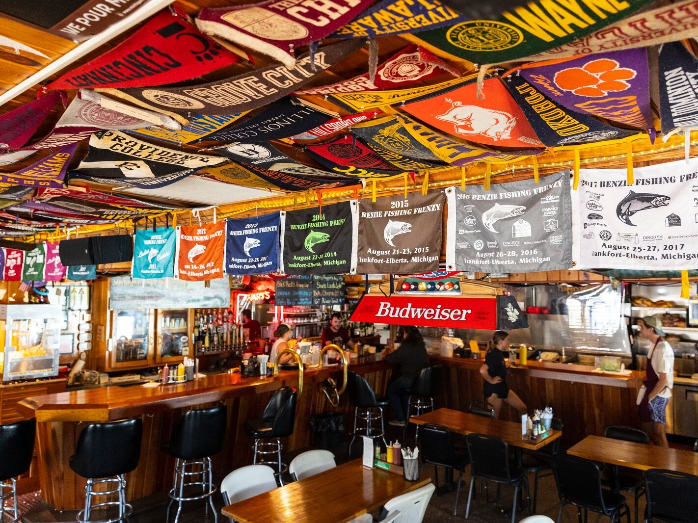 Picture of Art's Tavern