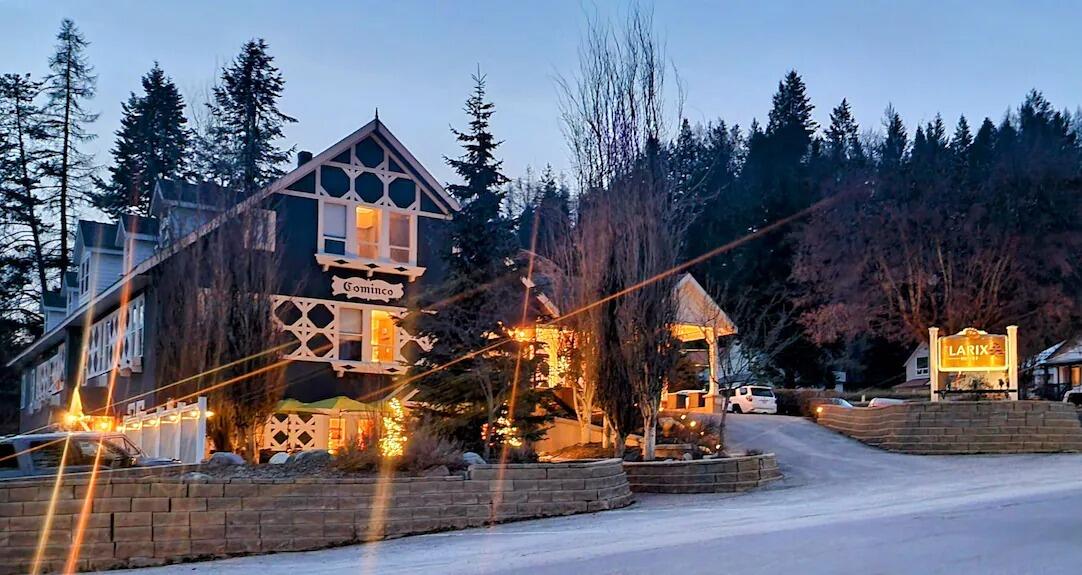 Picture of The Larix Hotel (formerly The Chateau Kimberley)