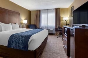 Picture of Comfort Inn & Suites Alameda at Albuquerque Balloon Fiesta Park