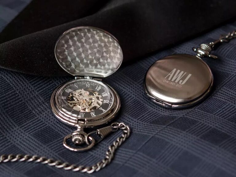 25 Best Man Gifts to the Groom - The Knot