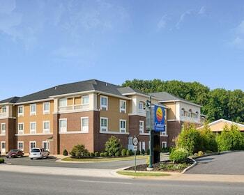 Picture of Comfort Inn & Suites Orange - Montpelier