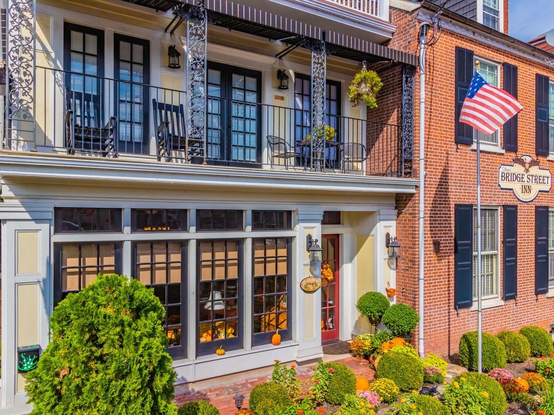 Picture of Olivia's Bridge Street Inn