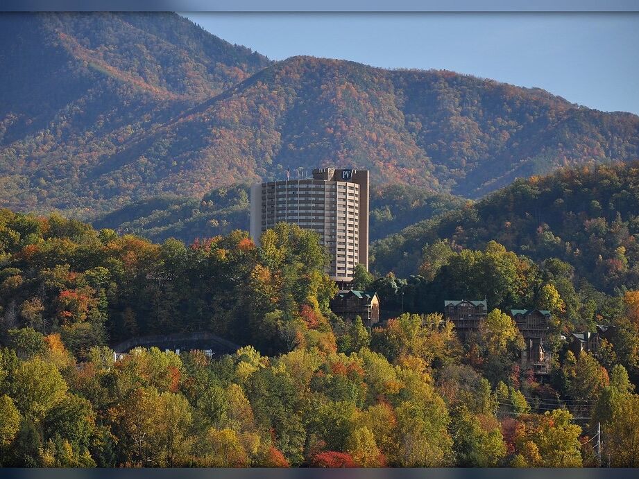 Picture of The Park Vista - a DoubleTree by Hilton Hotel - Gatlinburg
